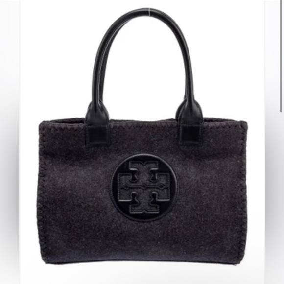 Tory Burch Lydia bag
Large size - Picture 2 of 8